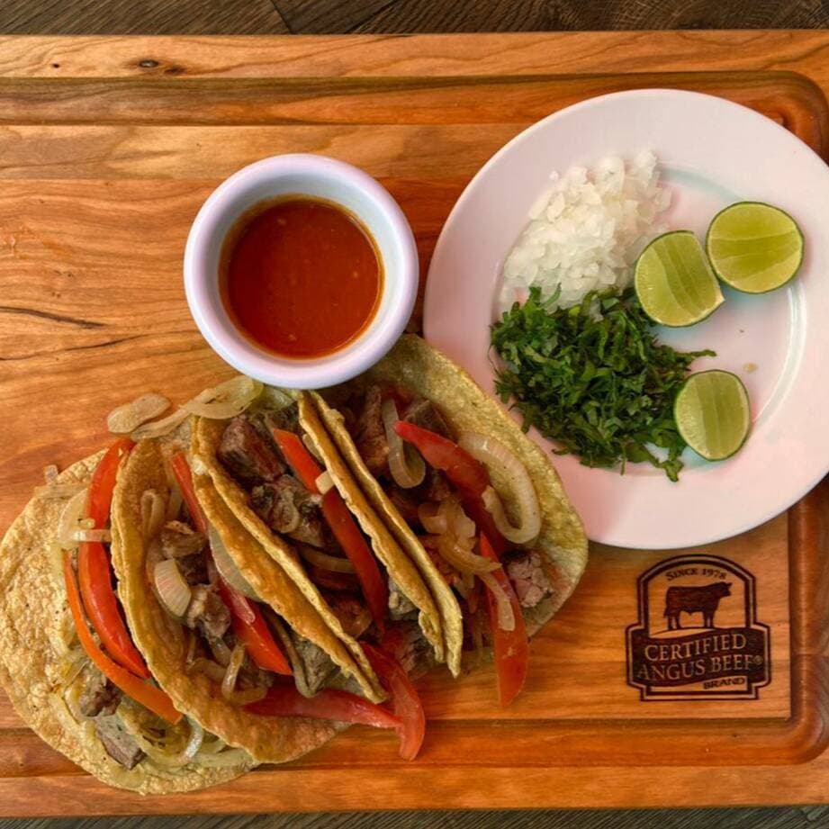 Tacos de Tapa de Costilla Angus®
