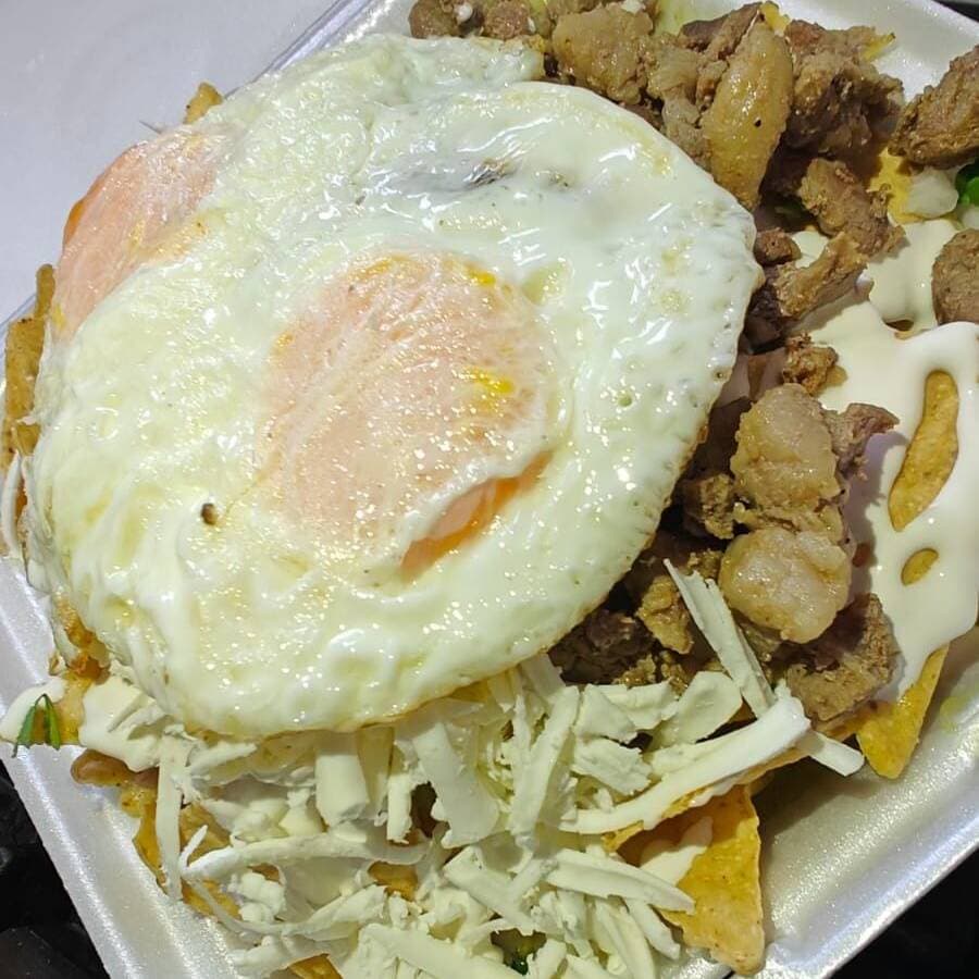 Chilaquiles Mixtos