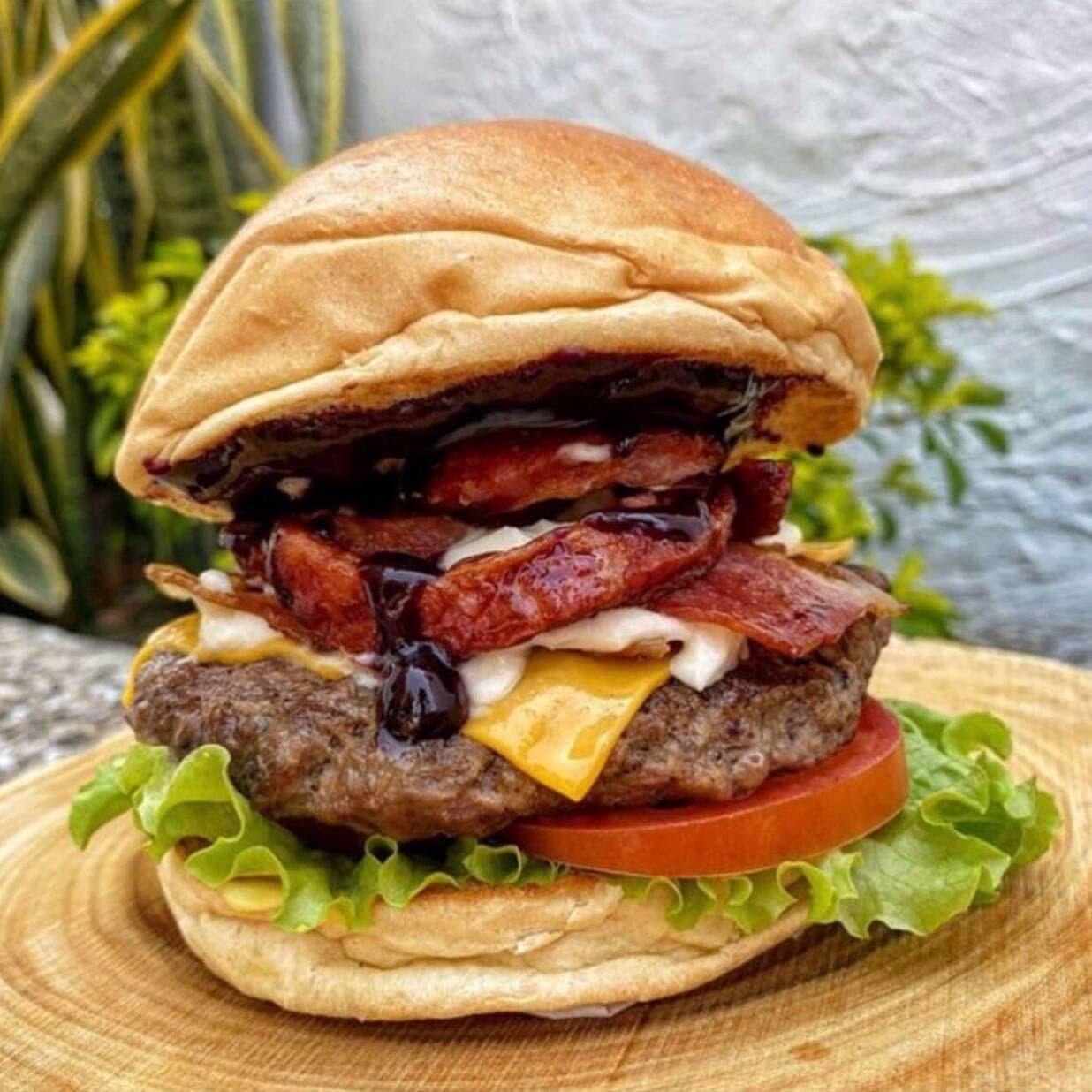 Angus Blue Burger más Papas a la Francesa