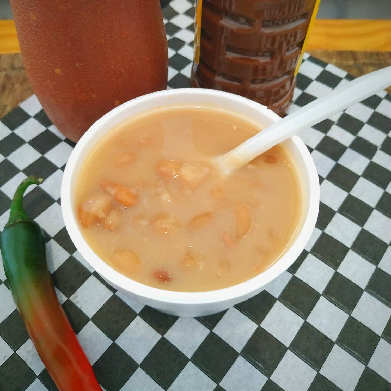 FRIJOLITOS EN CALDO