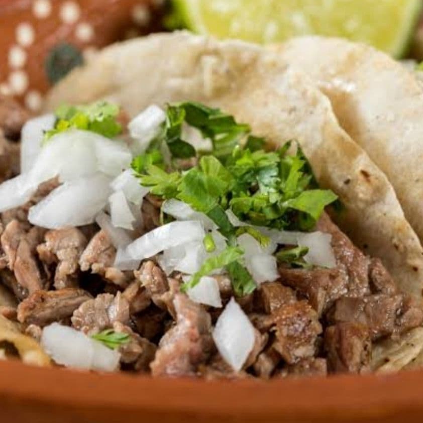Taco de Cachete de Cabeza de Res