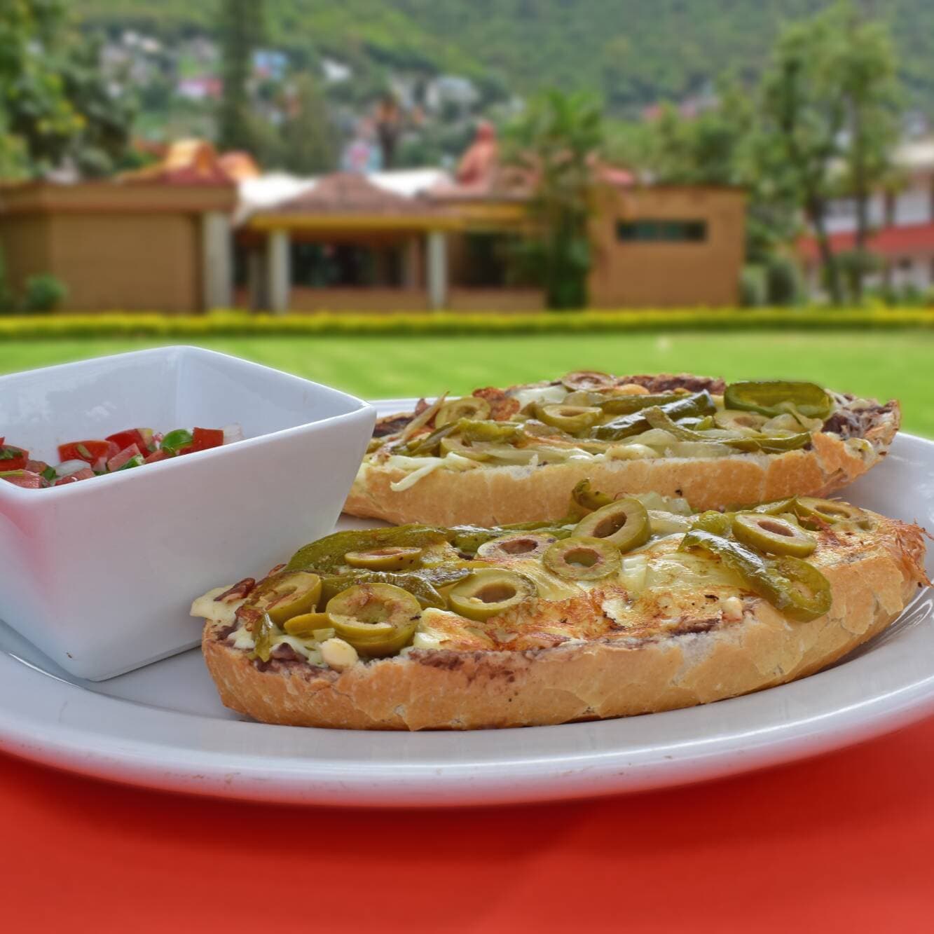 Molletes La aceituna