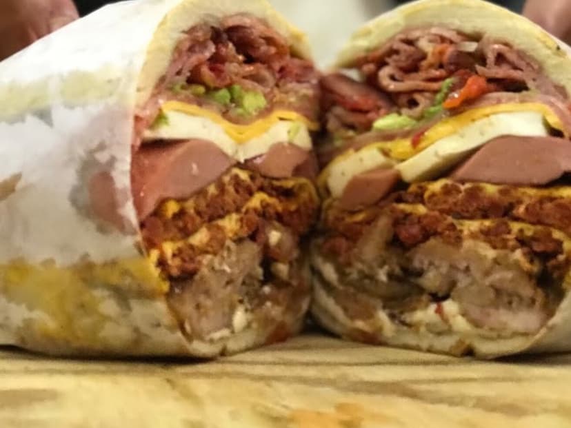 Tortas Tay Jamaica