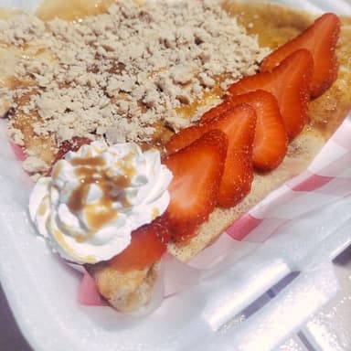 Ella es 😍 MAZAPÁN CREPE😍