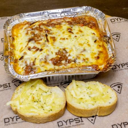 Lasagna mixta+pan al ajo