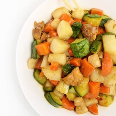 Calabaza Con Jicama y Pollo (chico)鸡肉瓜仔小盒