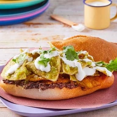 Torta de Chilaquiles