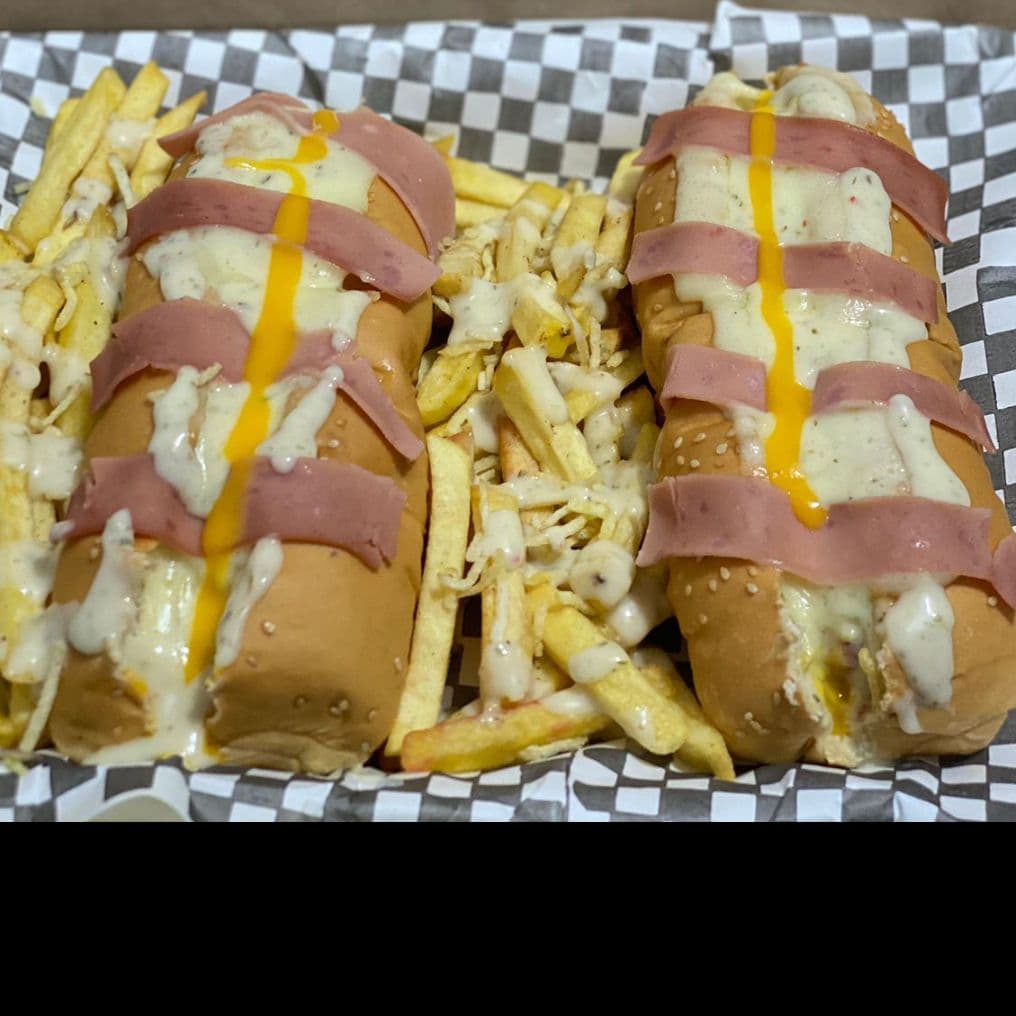 3 Perro Super Gratinado Jamón + 3 Papas Francesas
