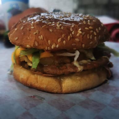 Hamburguesa Hawaiana