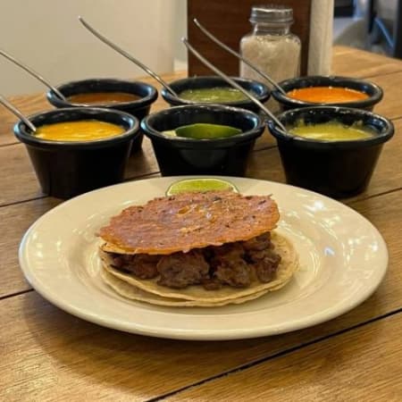 Taco de Bistec con Queso 1 Pieza