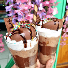 Frappe Huevo Kinder