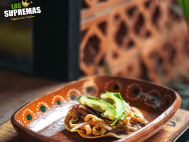 Tostada de Tiritas de Pescado