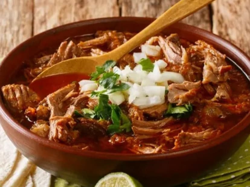 Rica Birria El Pelon