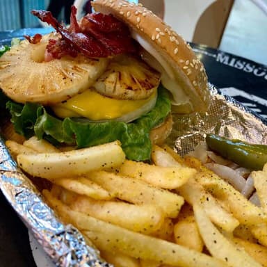 Combo Hamburguesa Hawaiana