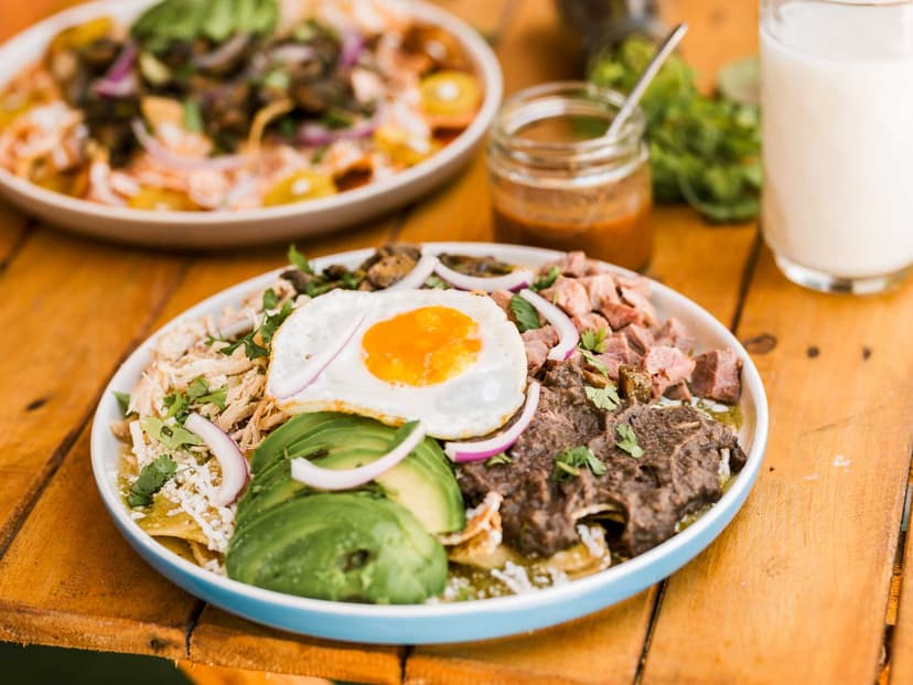 LOS CHILAQUILES DE LA CHEMUYIL