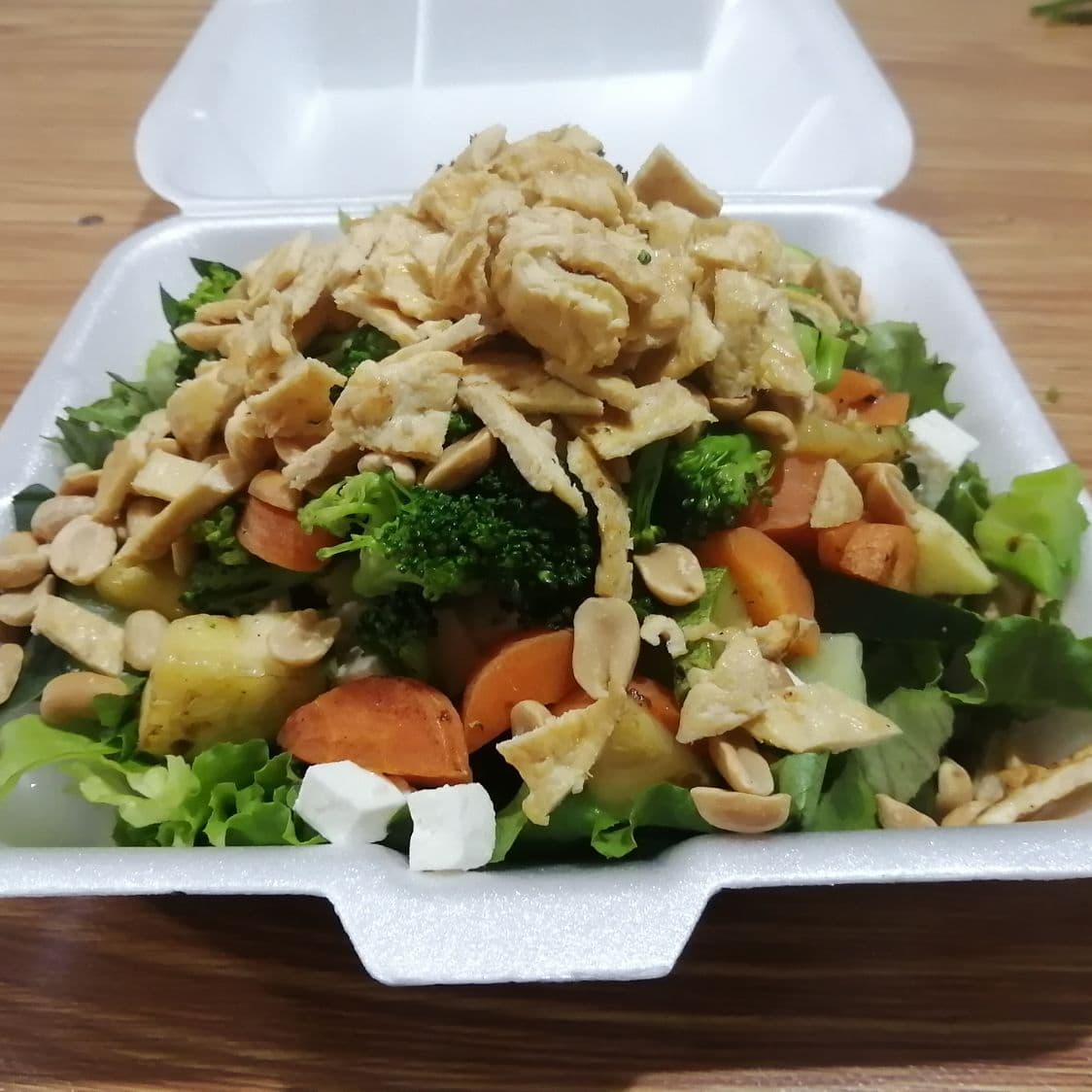 Ensalada Vegetales Pollo