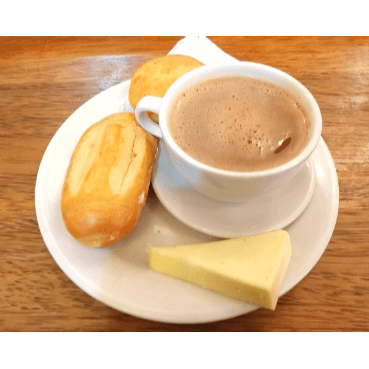 Chocolate o Café Pan y Queso C1