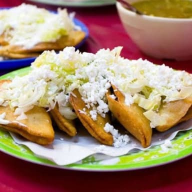 Quesadilla Frita de guisado