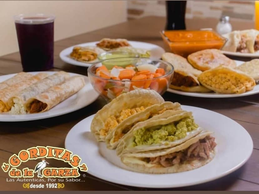 Gorditas De La Garza (La Puerta)