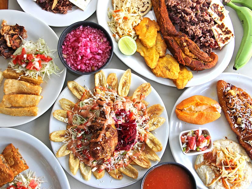 El Trapiche Comida Hondureña.