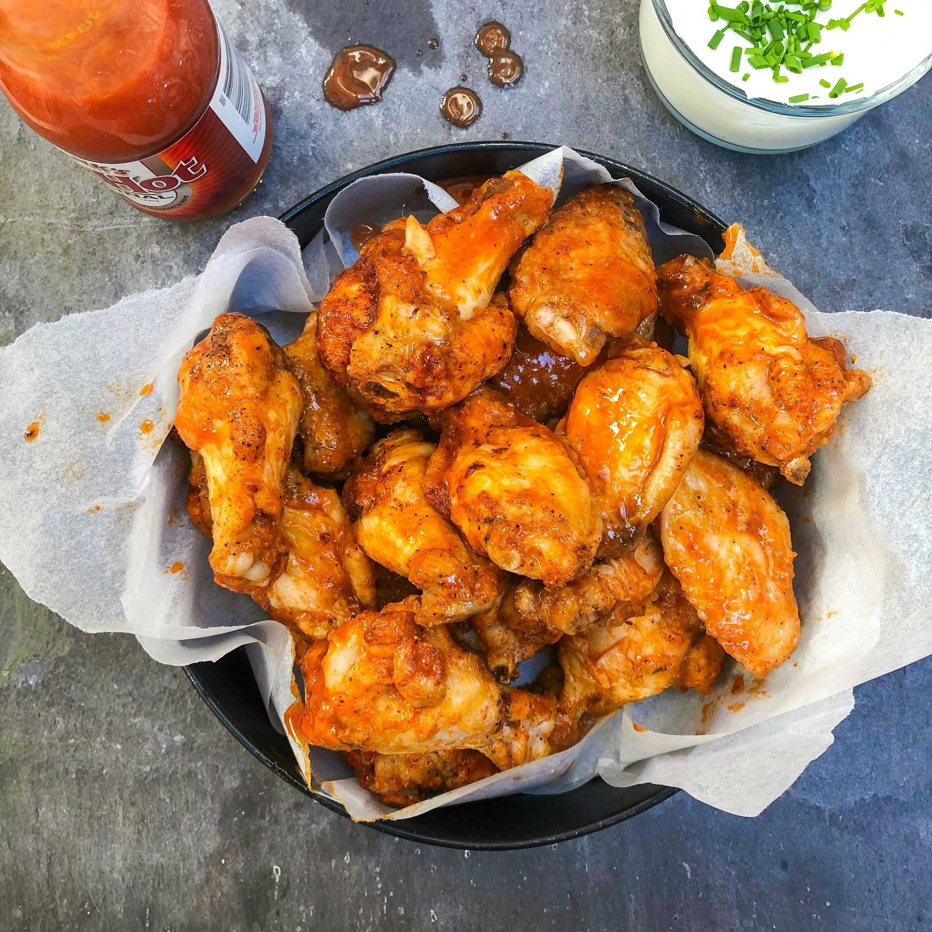Alitas 24 Pzas & Papas a la Francesa