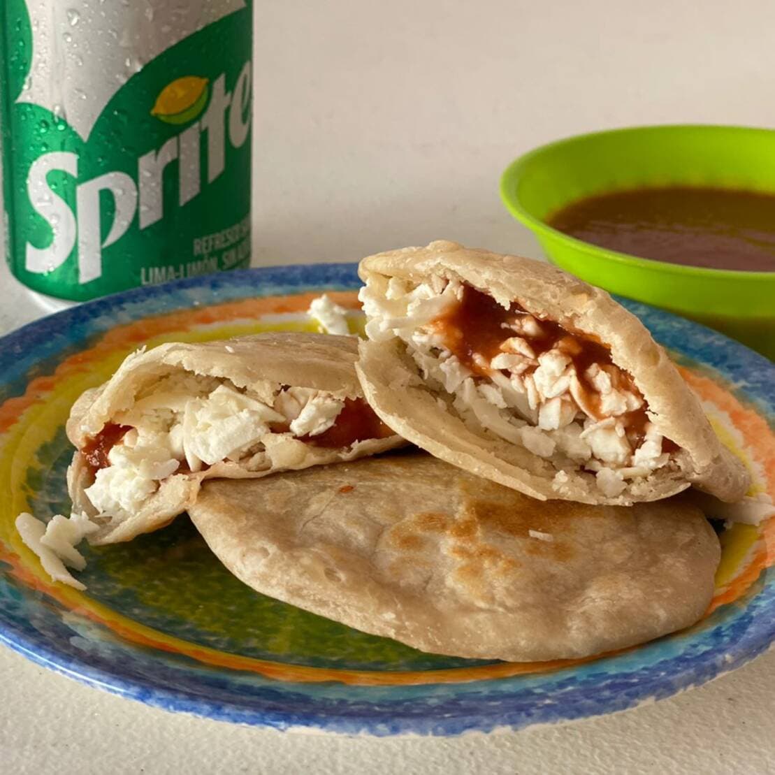 Gordita de Queso con Chile