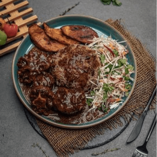 Rice & Beans con Oxtail (Rabito)