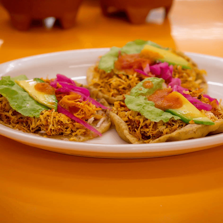 Panuchos Pollo
