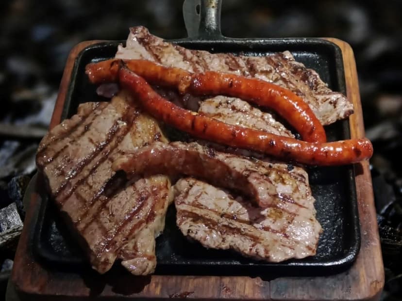 Mr Rib Eye Universidad