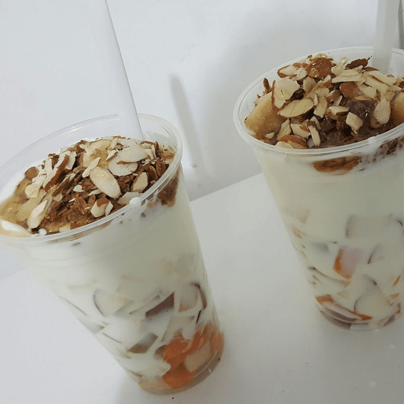 Yogur con fruta