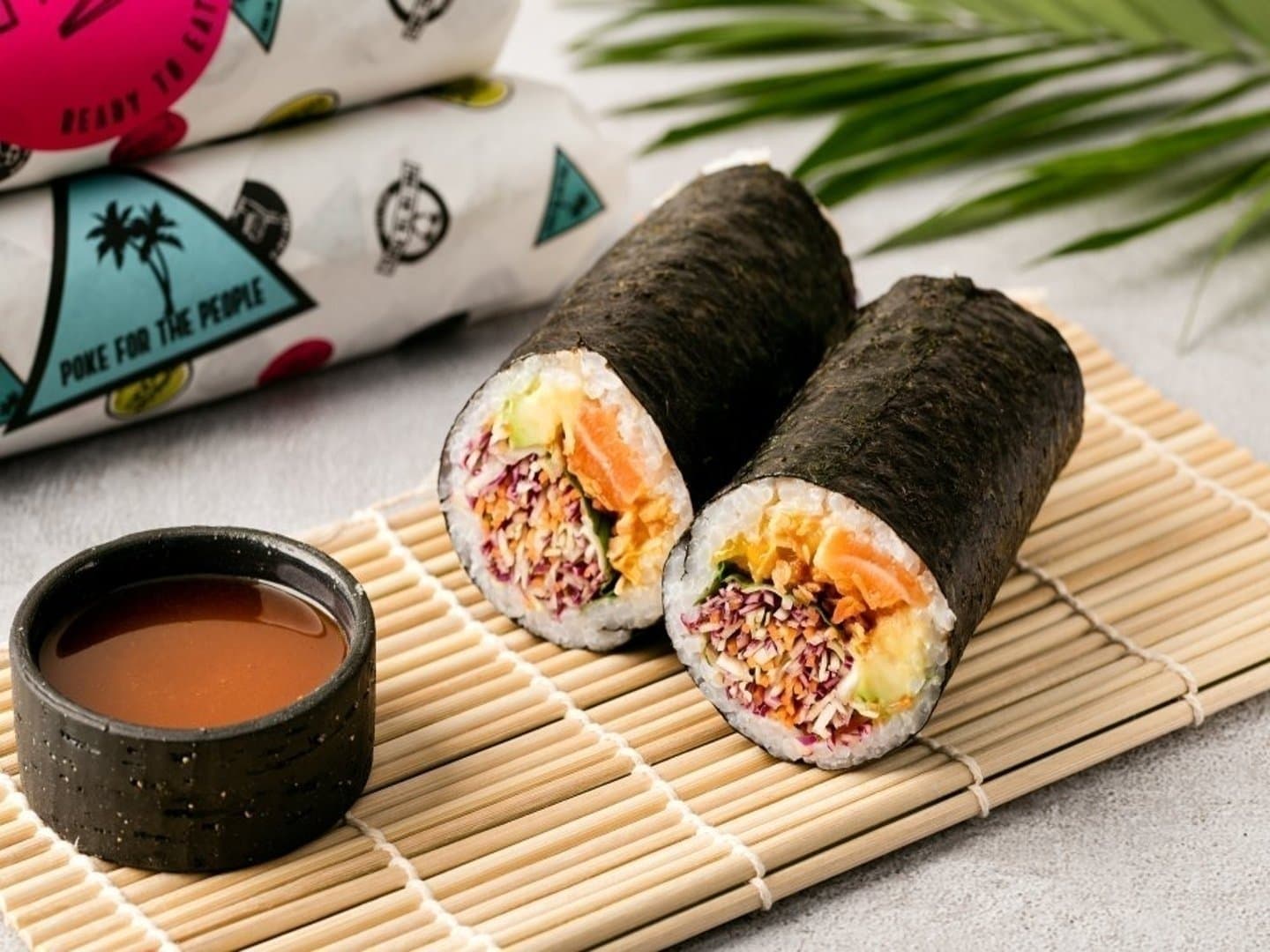 Poke Roll Spicy Salmon