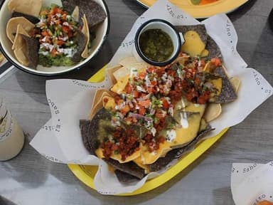 Nachos El Rinconcito