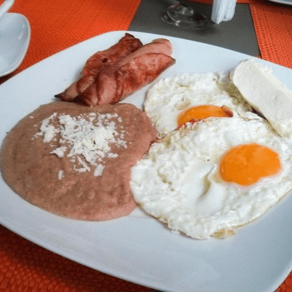 Huevos Estrellados