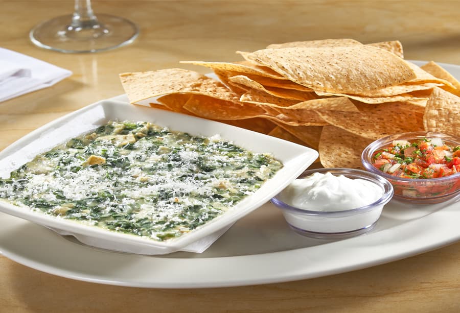 Hot Spinach and Cheese Dip