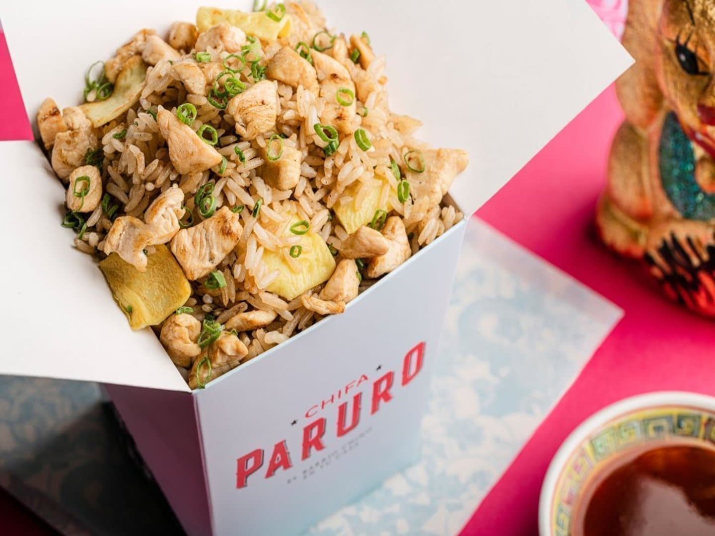Chaufa con pollo grande