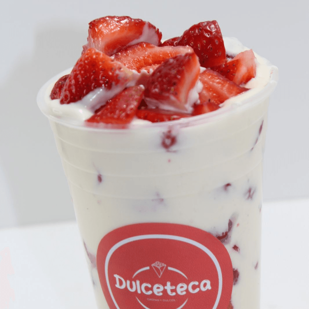 Fresas con Crema y OREO Gr