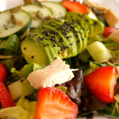 Ensalada de Pollo y Queso