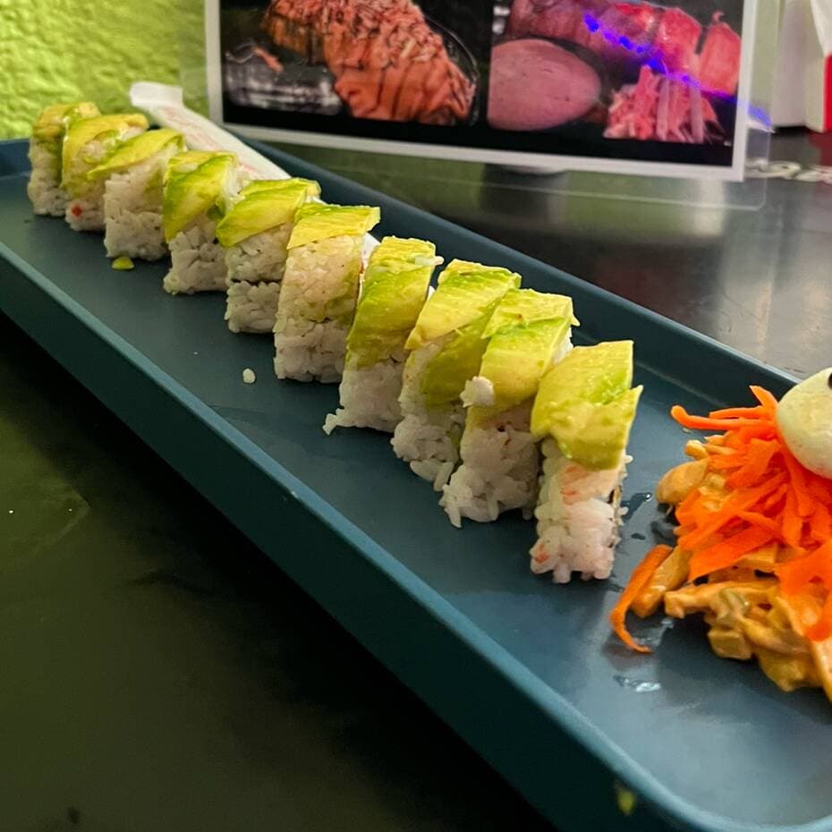 Avocado-roll