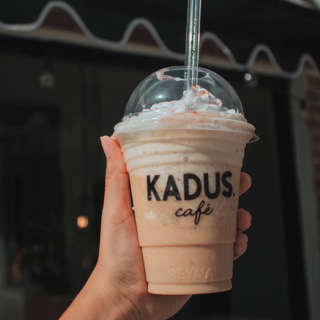 Rose Latte Frapeé Med