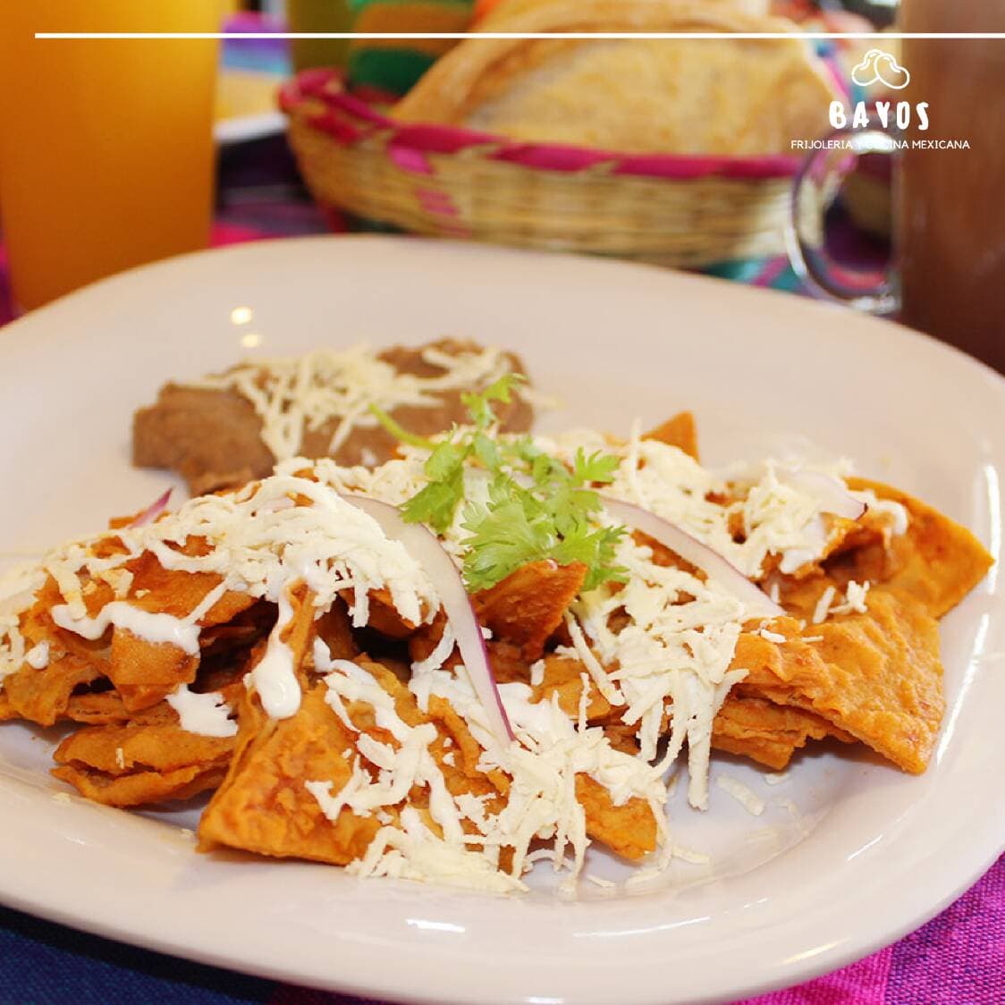 Chilaquiles con Pollo