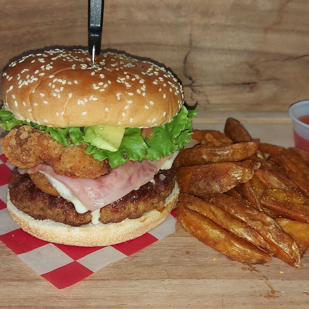 Hamburguesa Mar & Tierra
