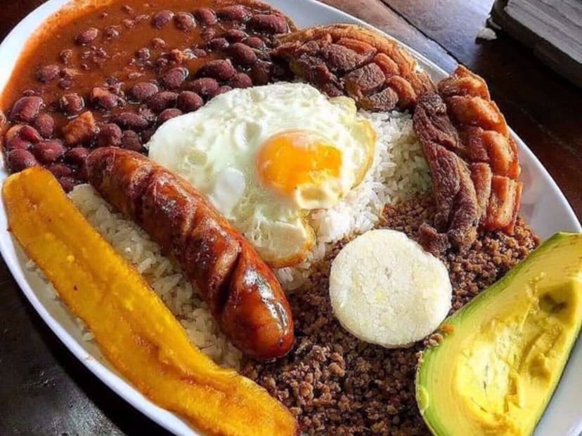 Sabor & Sazon (Almuerzos Caseros)