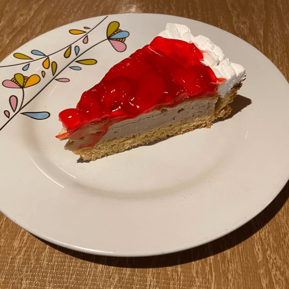 Rebanada de Pay de Queso con Fresa