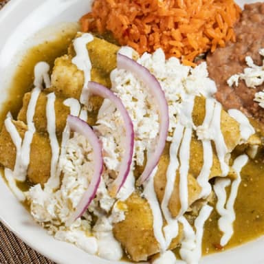 2X1 ENCHILADAS DE LA CASA COMIDA
