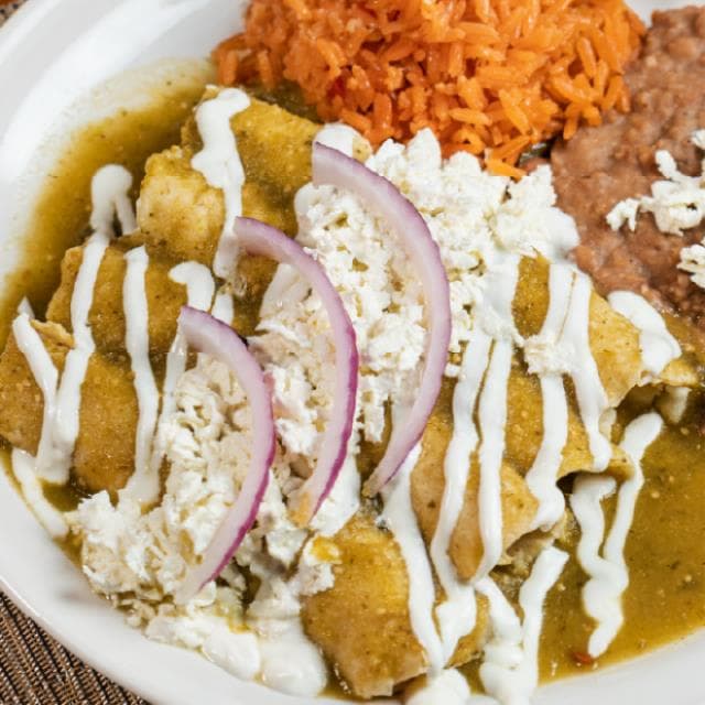 2X1 ENCHILADAS DE LA CASA COMIDA