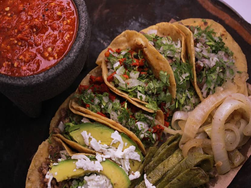 Tacos Rolis, los Auténticos de Molleja Asada