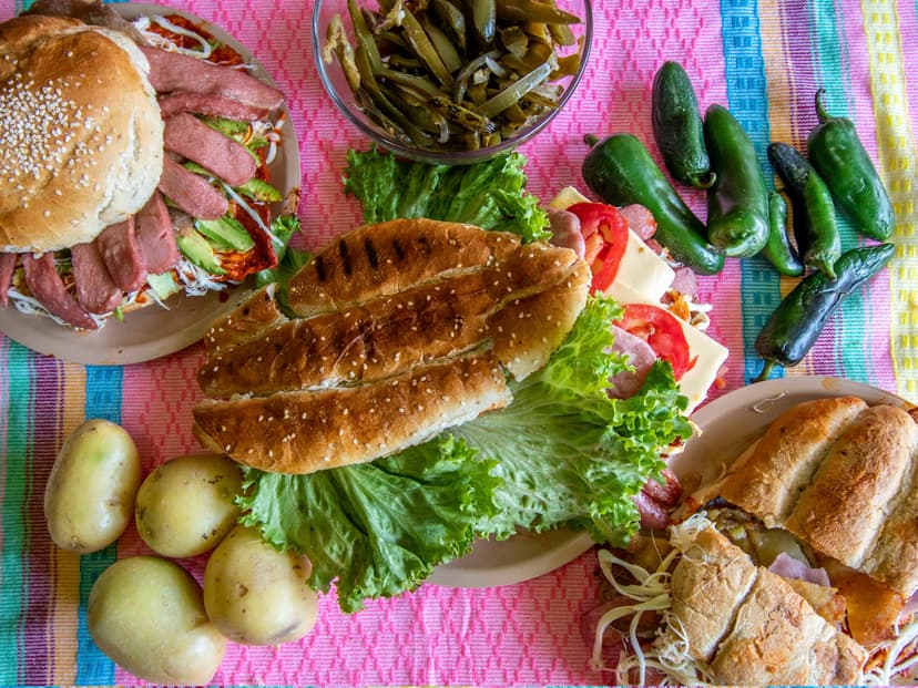 Cemitas y Tortas Mario's