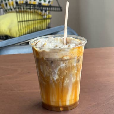 ICED Caramel Macchiato
