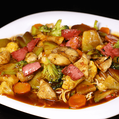 Chop Suey con Pollo