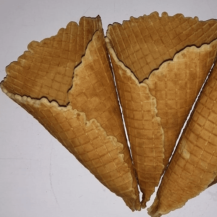 Cono grande de galleta (4 piezas)